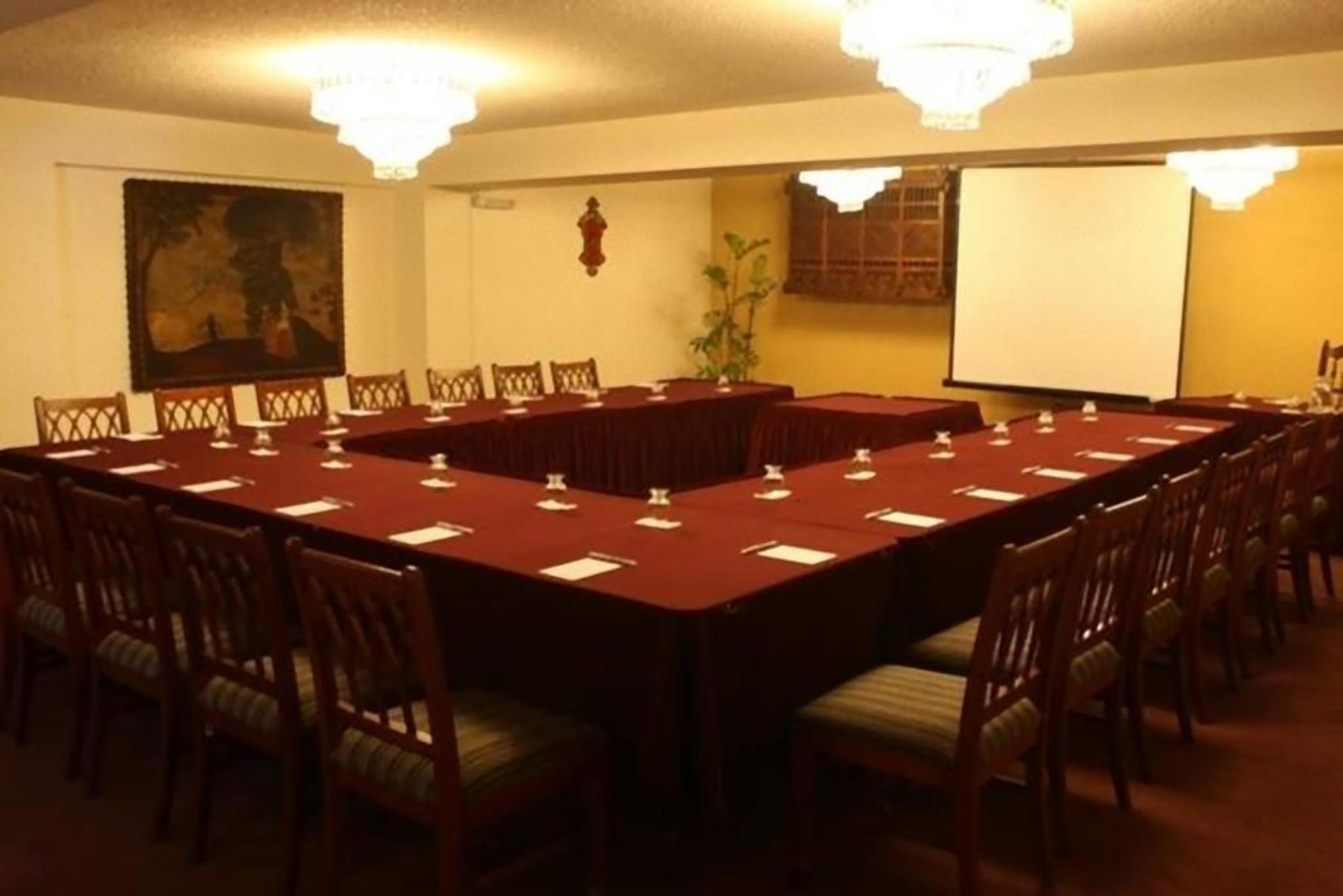 Hotel Carrera Lima Bagian luar foto